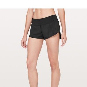 Lululemon Speed up shorts 2.5